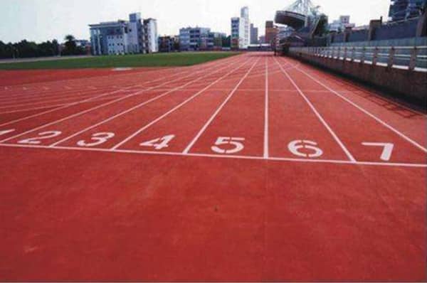 复合型跑道