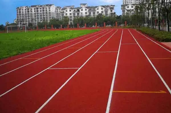 全塑型跑道